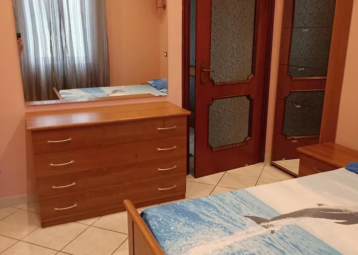 La Casa Dei Libri * La Spezia